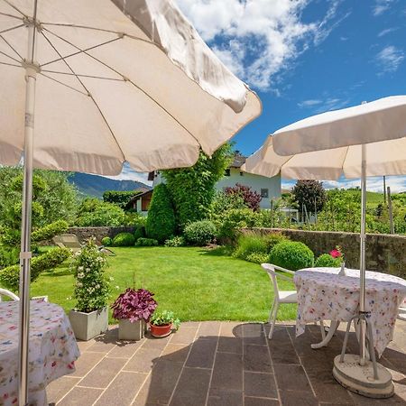 Haus Oberhofer Bed & Breakfast Girlan Dış mekan fotoğraf