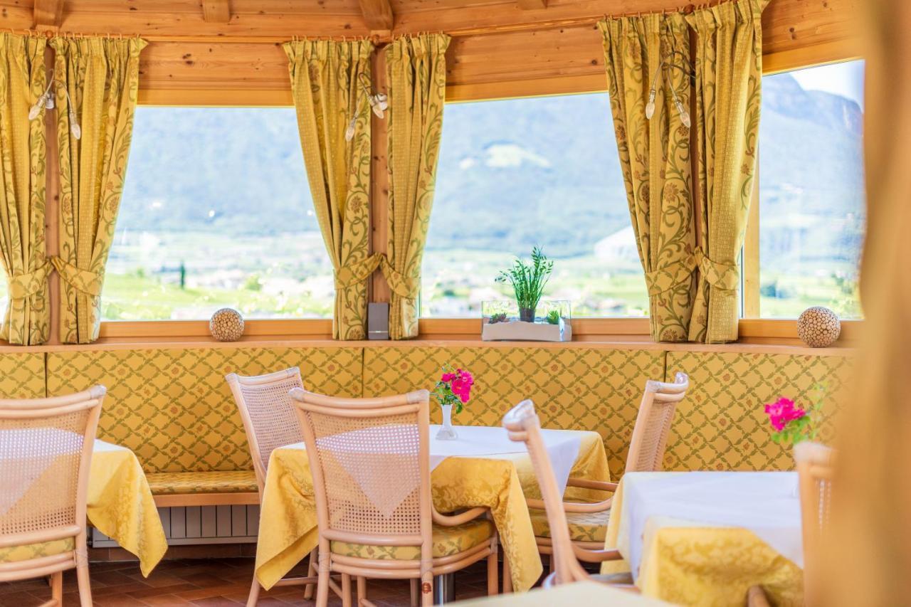 Haus Oberhofer Bed & Breakfast Girlan Dış mekan fotoğraf